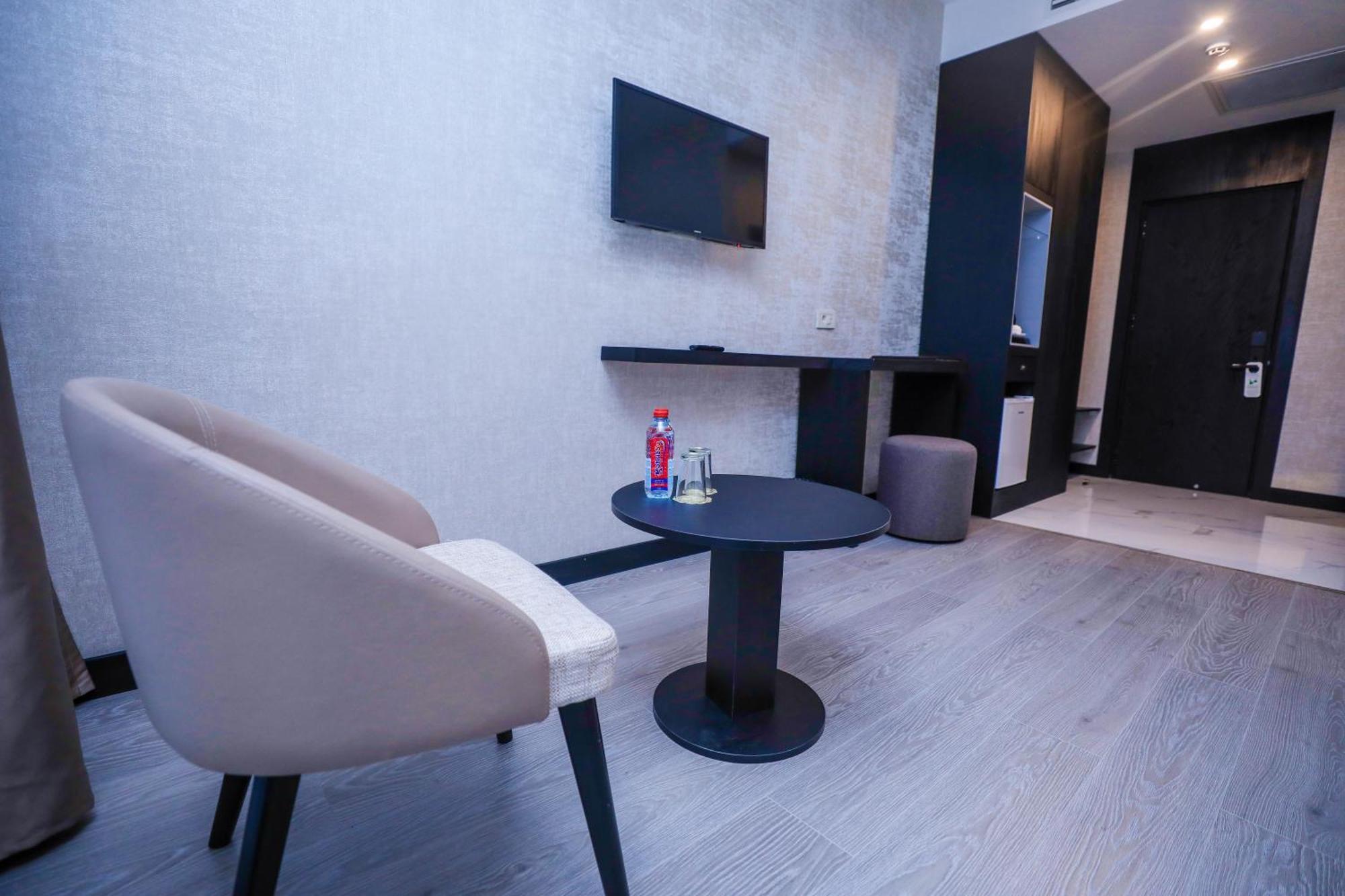 Arium Hotel Baku Exterior photo